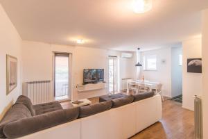 Apartment Complex Kampic