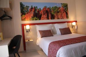 Hotels Hotel Saint Louis : photos des chambres