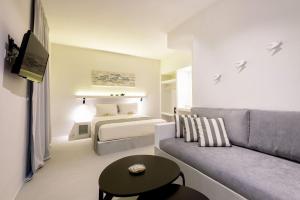 Peven Suites Paros Greece