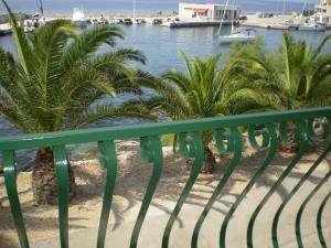 Apartment Smil - 30 m from sea