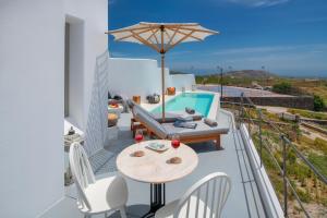 MILESTONE VILLAS Santorini Greece