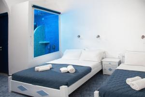 Roula Villa Studios & Apartments Santorini Greece