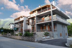 Domus Inn Epirus Greece