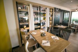 Hotels Campanile Hotel Senlis : photos des chambres