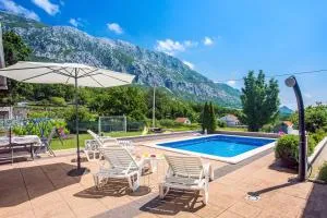 Apartment Villa Antony - Donji Dolac