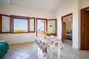 CASA VITALIA- SUPER Vista Mare-2 camere -Giardino-BBQ - WiFi FREE-Parcheggio IUNP5732