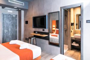 Standard Triple Room room in J24 Hotel Milano