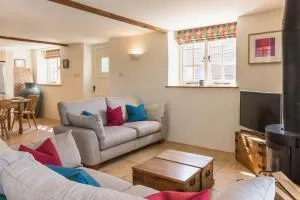 Cottage 1 New Yatt Farm - Ramsden