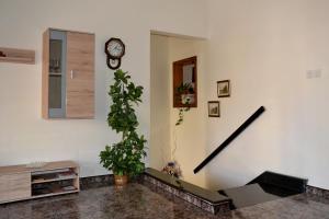 Silias Maisonette