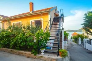 Apartments Vendi - 比利切