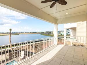 Six-Bedroom House room in Margaritaville Resort Orlando Homes