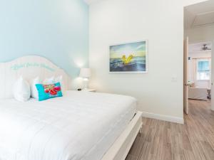 One-Bedroom Chalet room in Margaritaville Resort Orlando Homes