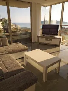 Lunde Sea View Apartment - Rafailovići