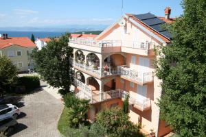 Apartments and Rooms Njivice 
