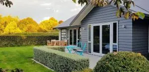 Spacious Modern Two-Bedroom Apartment - Tamahere