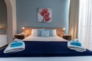 Standard Triple Room room in Estrella Lodging