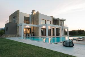 Villa Elizabeth, the ultimate private luxury villa Achaia Greece