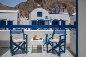 Roula Villa Studios & Apartments Santorini Greece