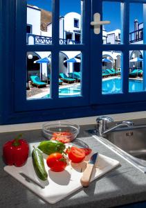 Roula Villa Studios & Apartments Santorini Greece