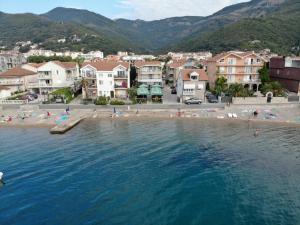 4 hvězdičkový penzion Guesthouse Lido Bijela Černá Hora