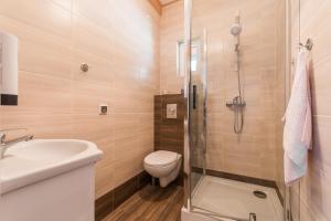 Cavilla - Pokoje i Apartamenty