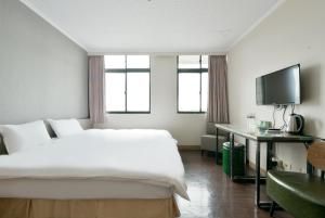 Back Home Hotel