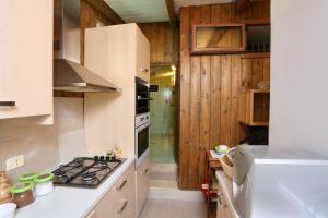 Music House a Castellana Grotte confinante via per Turi 500m dalle Grotte