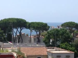 APPARTAMENTO CENTRALE SANTA MARINELLA - سانتا مارينيلاّ