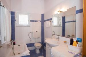 Elegant Traditional Cycladic Maisonette Orpheus with balcony Paros Greece