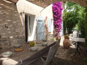 Maisons de vacances Holiday Home Le Mazet by Interhome : photos des chambres