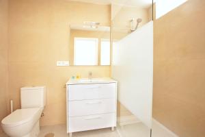 Varios apartamentos Romana Playa Elviria