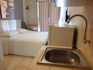 Expressia Stay at Serpong Greenview Apartment