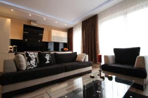Luxury and Bright Apartment Old Town Neptun
