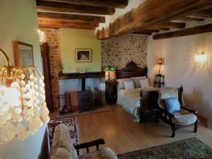 B&B / Chambres d'hotes L'Ancien Presbytere Chambres D'hote ou Gite : photos des chambres