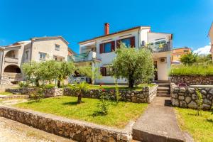 Apartments Belavic by El-Pi Tours