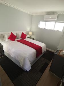 Lucolo Palace B&B - Mthatha