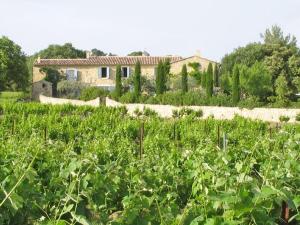 Countryhouse with Pool in Vaison-la-Romaine