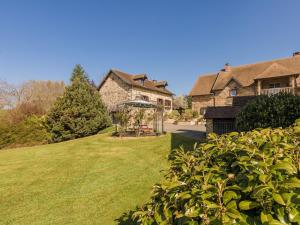 Maisons de vacances A comfortable way to go back in time to find space tranquillity and nature : photos des chambres