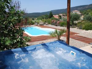 Villas Spacious villa with private swimming pool and bubble bath : photos des chambres