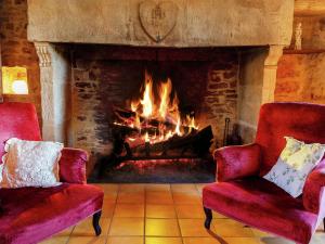 Maisons de vacances 17e century Holiday Home In the Forest Saint Caprais near Cahors s vineyard : photos des chambres