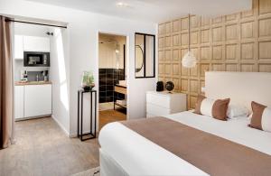 Hotels Hotel des Ducs : photos des chambres