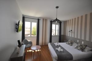 Hotels Hotel Cote Basque : photos des chambres