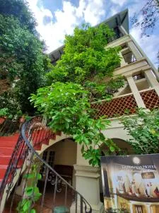 La Posada Hotel - Laredo