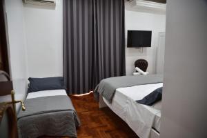 Comfort Triple Room with Shower room in B&B TERRONIA