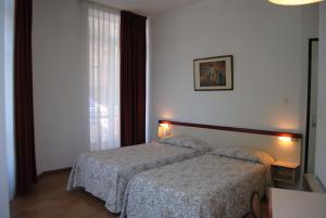 Hotels Hotel Royal : photos des chambres