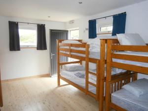Otter Bunkhouse
