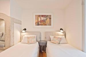 Penthouse with River View - Baixa Alfama