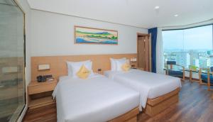 Sala Danang Beach Hotel