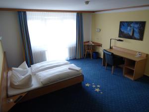 Single Room room in Sleep & Go Hotel Magdeburg