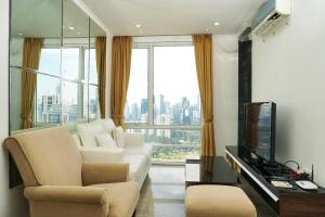 Luxurious 3BR Apartment at FX Residence Sudirman By Travelio